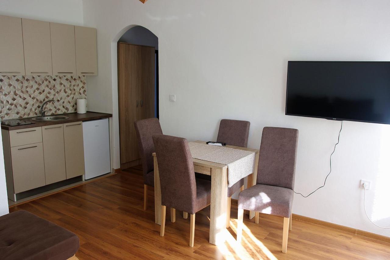 Apartmani 15 Cetinje Exterior foto